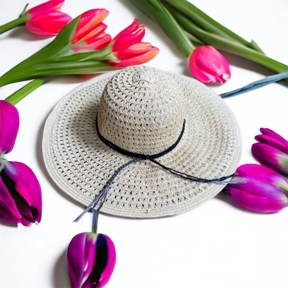 • Express • Straw Beach Hat